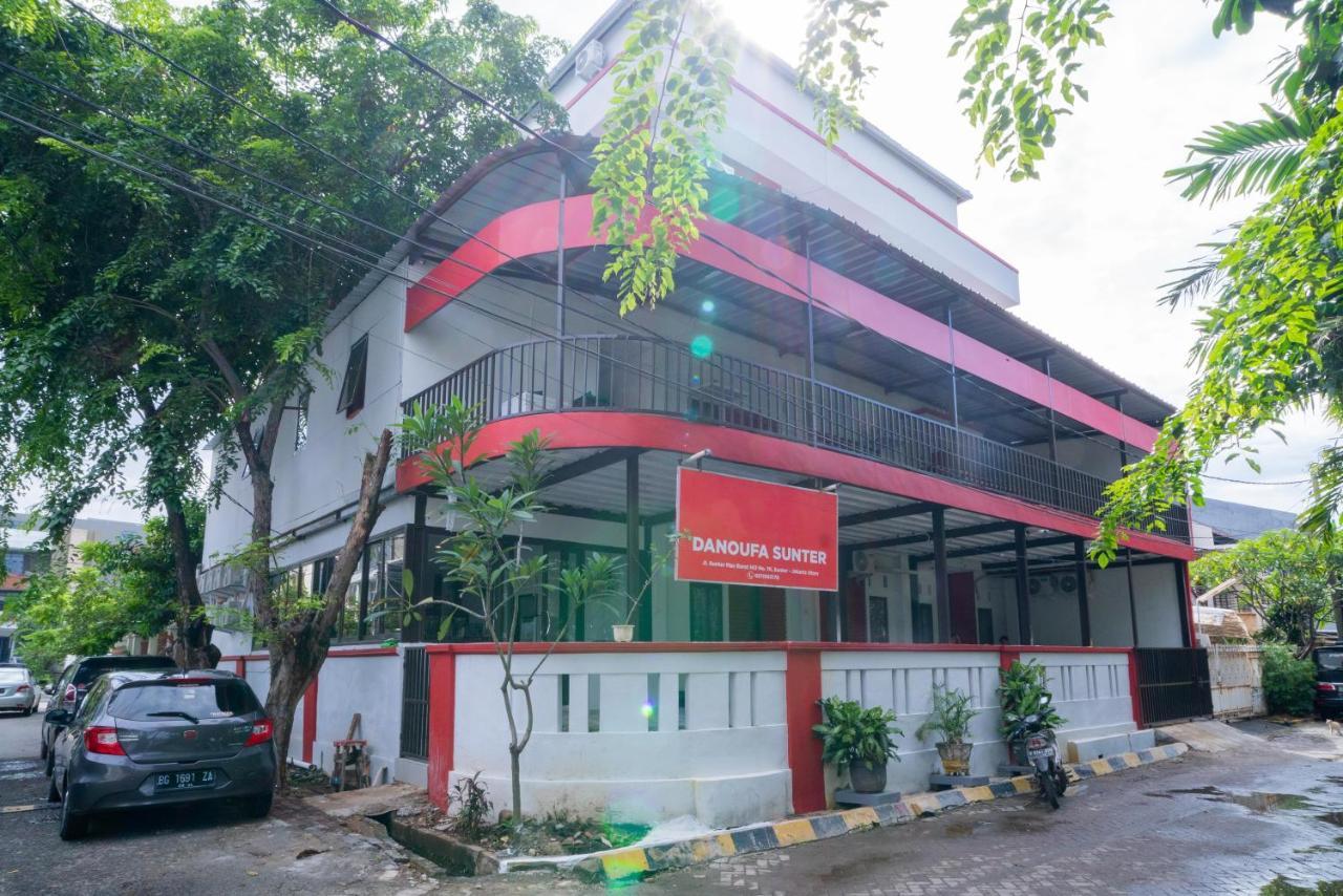 ג'קרטה Reddoorz Plus Near Itc Cempaka Mas 2 מראה חיצוני תמונה